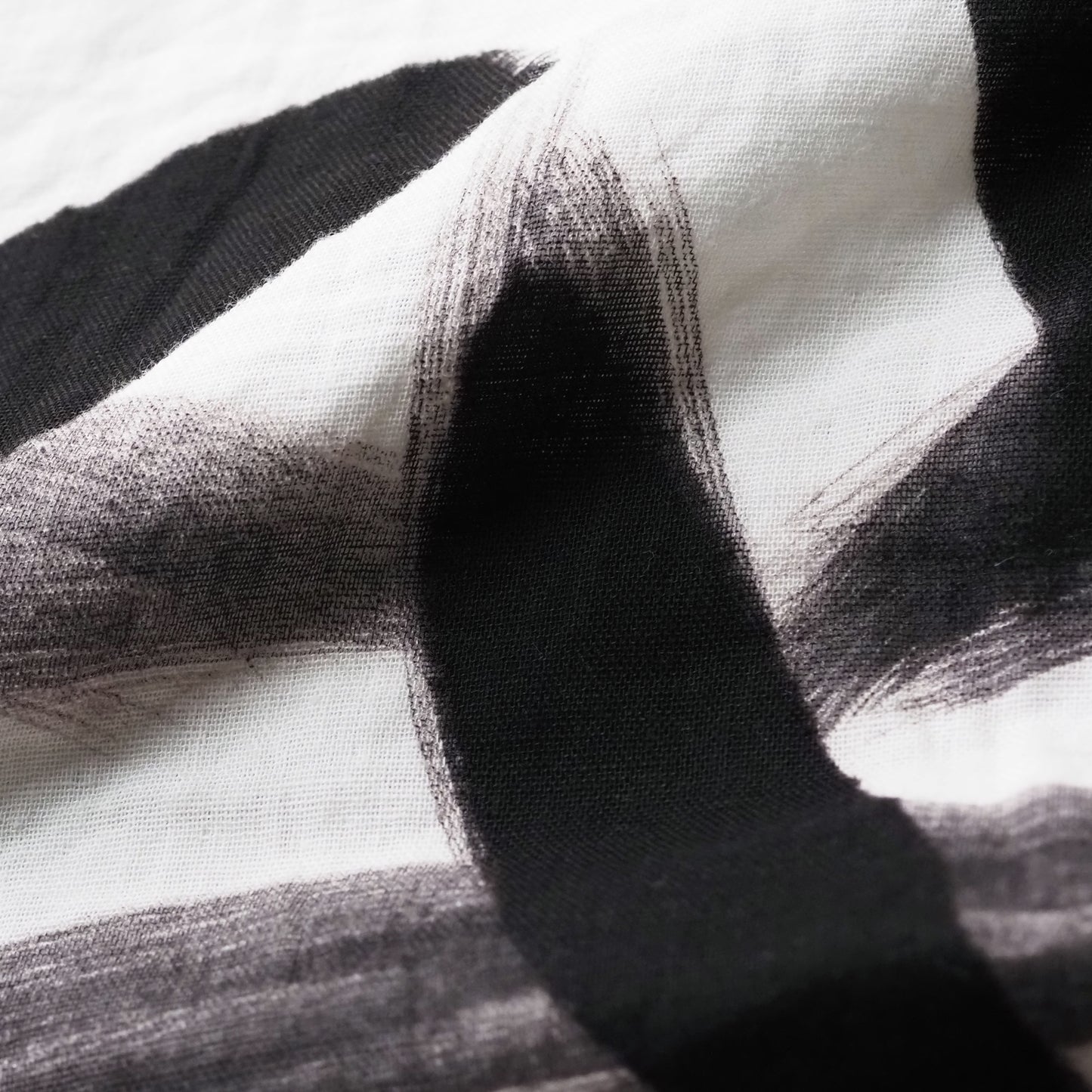 Bamboo Leaves Double-gauze Cotton Top Charcoal Black