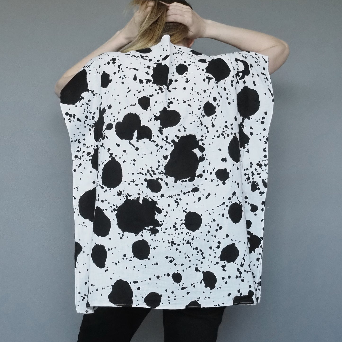 Mossy Garden Double-gauze Cotton Top Charcoal Black